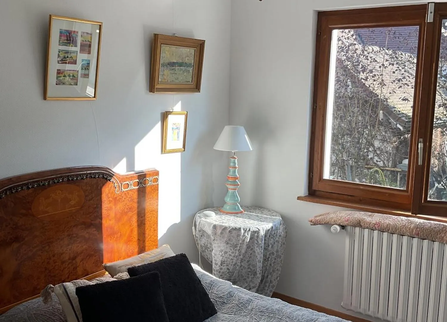 Charmante Chambre D'Hotes Avec Salon Et Terrasse Nernier